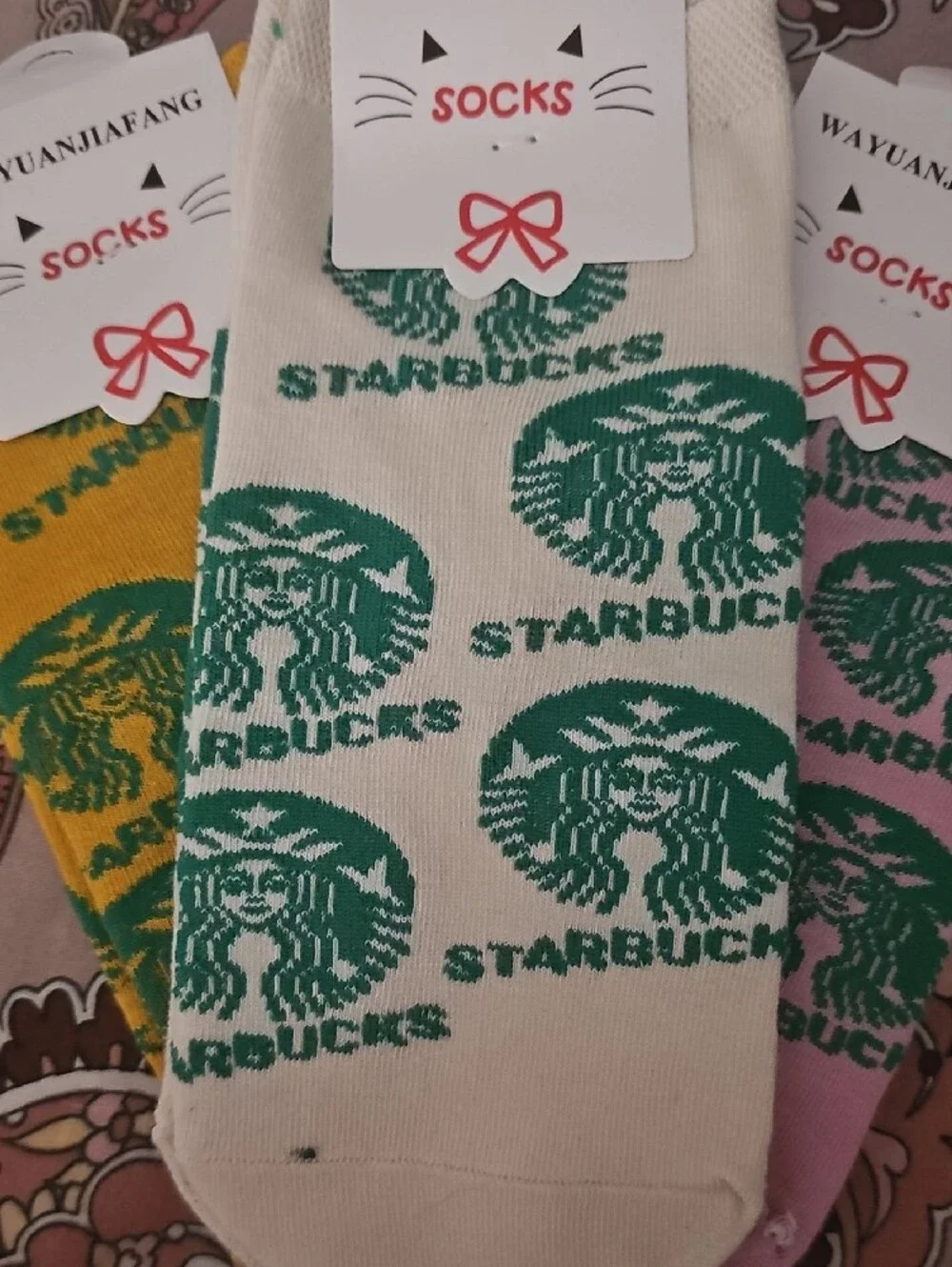 Women’s Crew Socks - White/Green/pink Starbucks Logo Pattern Pink Is Gone   2 Pr